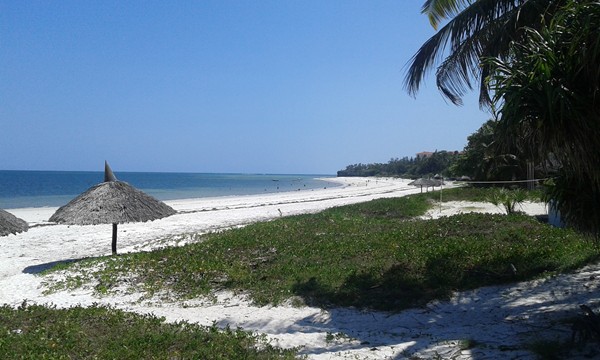 Nyali_beach.jpg